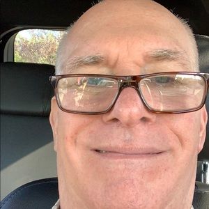 Meet your Posher, Mark